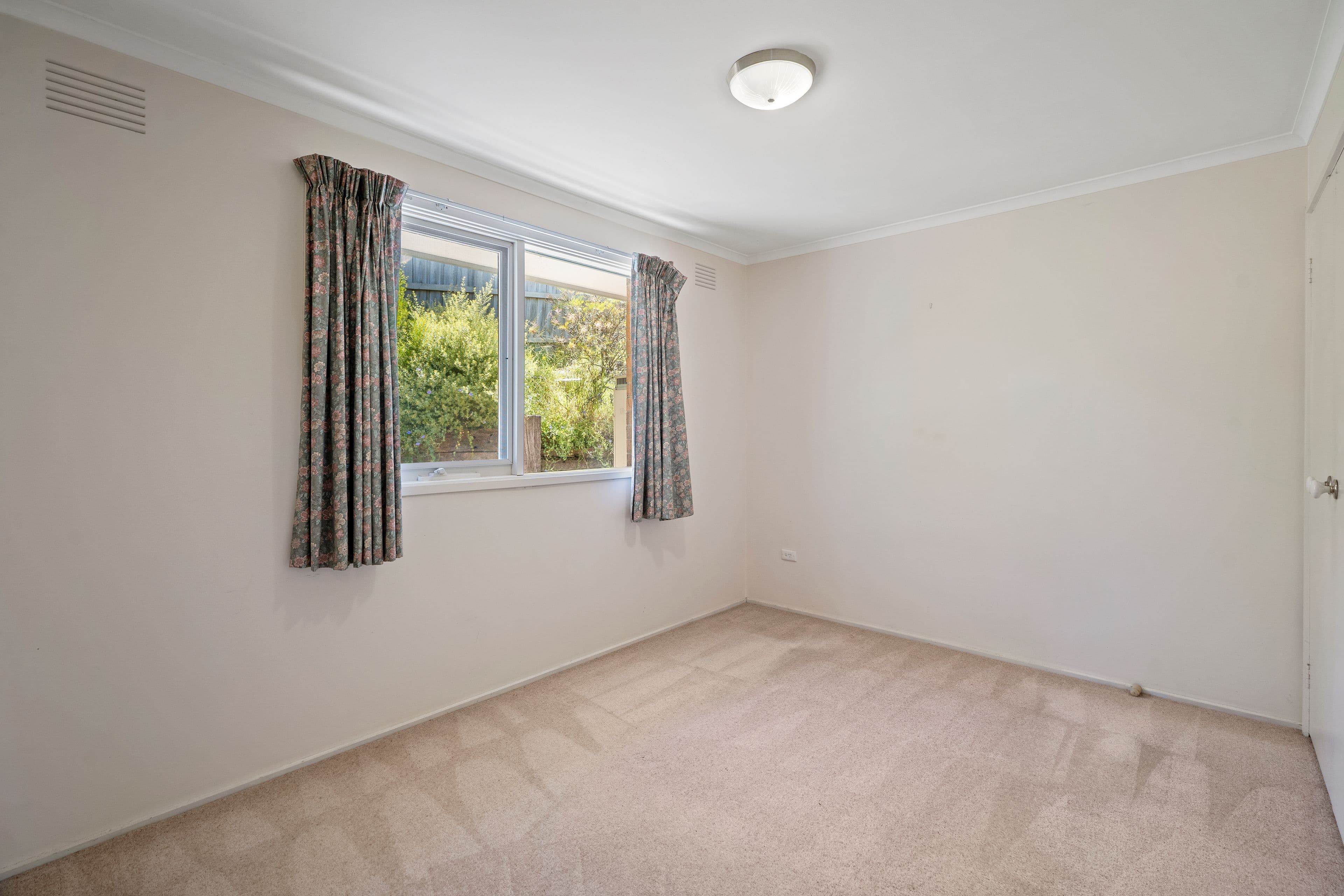 7 Warrenwood Close, Ferntree Gully VIC 3156, Ferntree Gully - Thumbnail 6