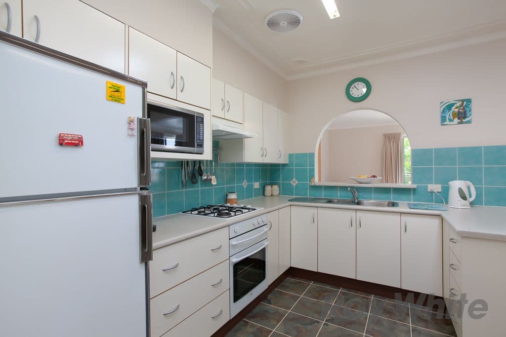 5 Dewrang Street, CARDIFF HEIGHTS NSW 2285, Cardiff Heights - Thumbnail 2