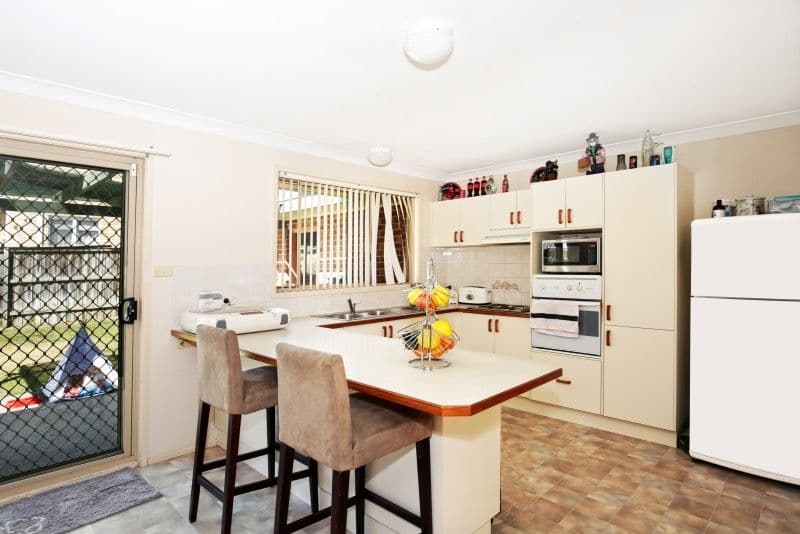 3 Almond Grove, Worrigee - Thumbnail 2