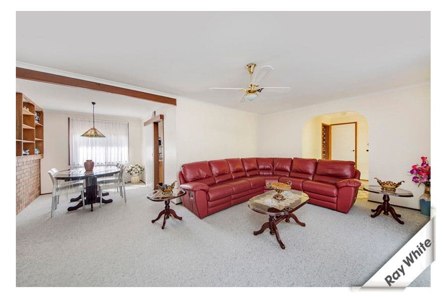 11 Deamer Crescent, CHISHOLM ACT 2905, Chisholm - Image 1