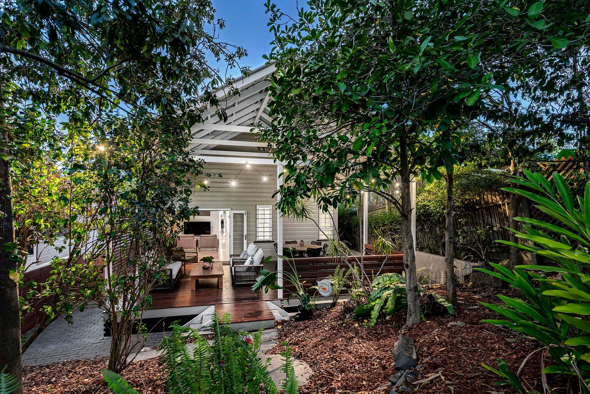 15 Colville Street, Highgate Hill QLD 4101, Highgate Hill - Image 1