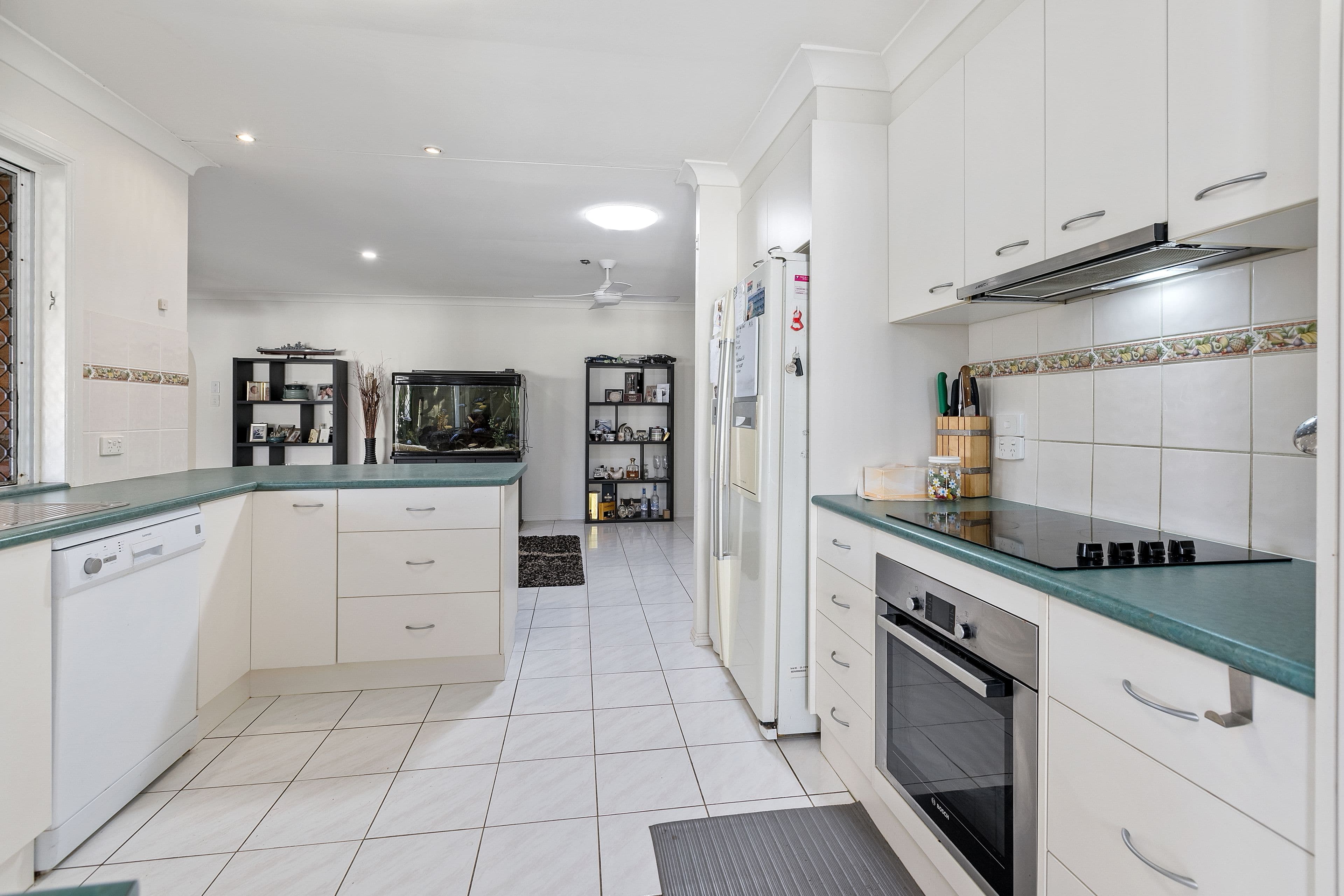 9 Champagne Crescent, Thornlands QLD 4164, Thornlands - Thumbnail 7