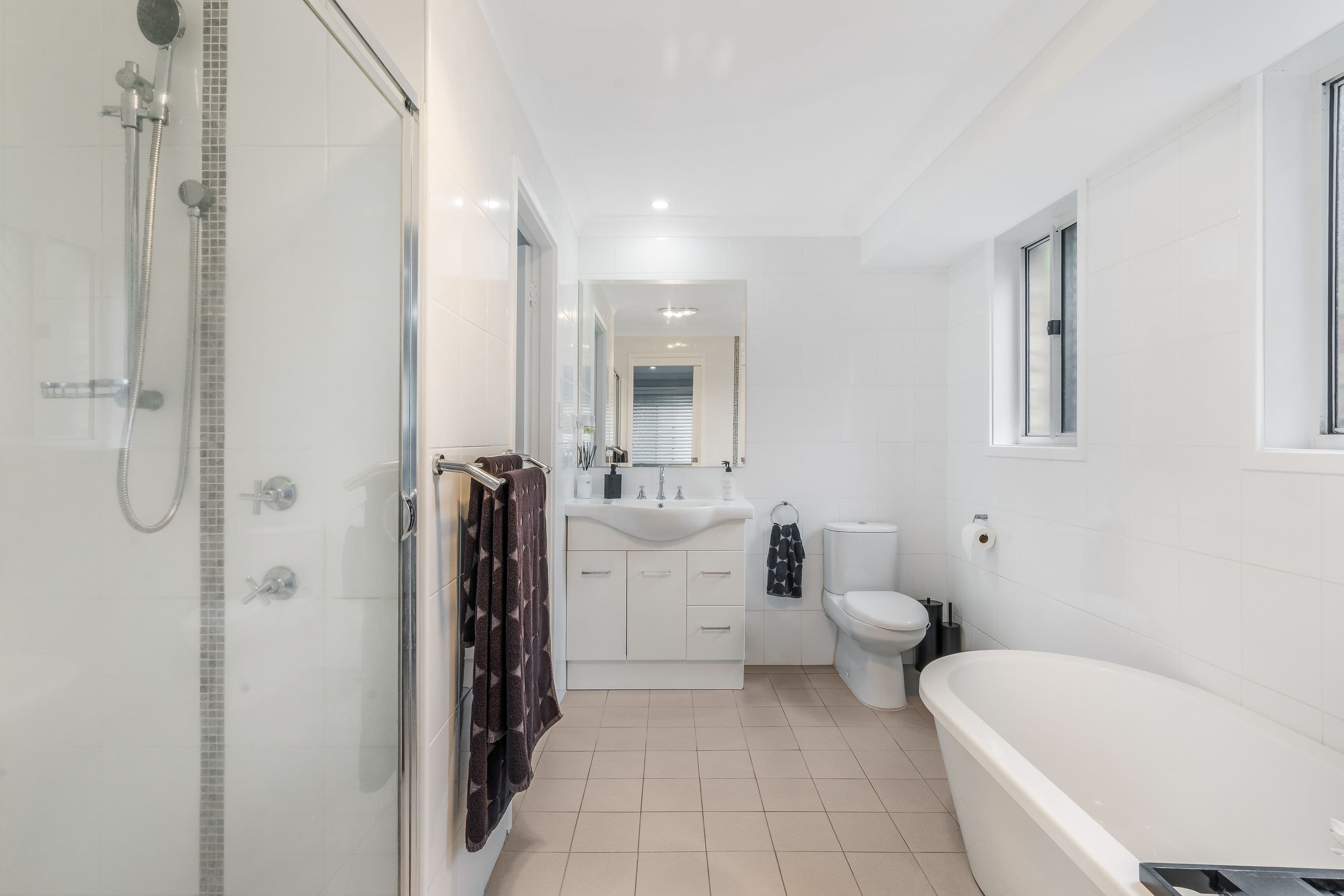 12 Gatley Court, Wattle Grove NSW 2173, Wattle Grove - Thumbnail 4