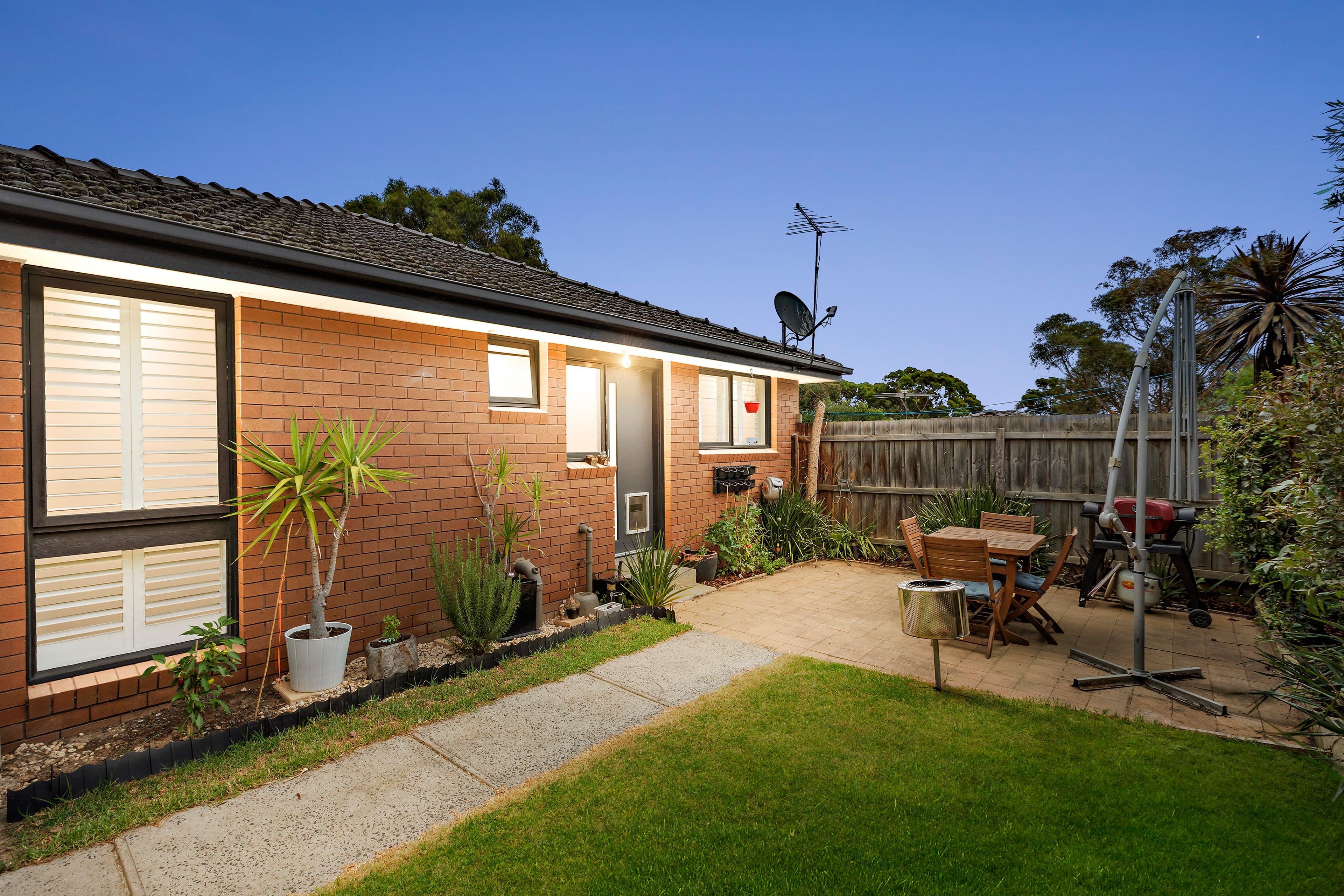 2 Highland Avenue, Oakleigh East VIC 3166, Oakleigh East - Thumbnail 6