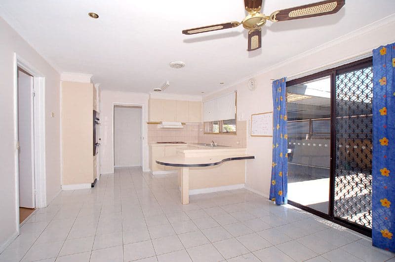 40 Chapel Road, KEYSBOROUGH VIC 3173, Keysborough - Thumbnail 4