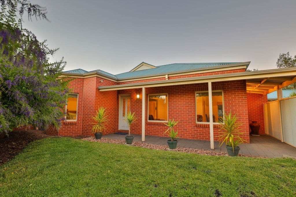 2 Nyora Court, Irymple VIC 3498, Irymple - Thumbnail 2
