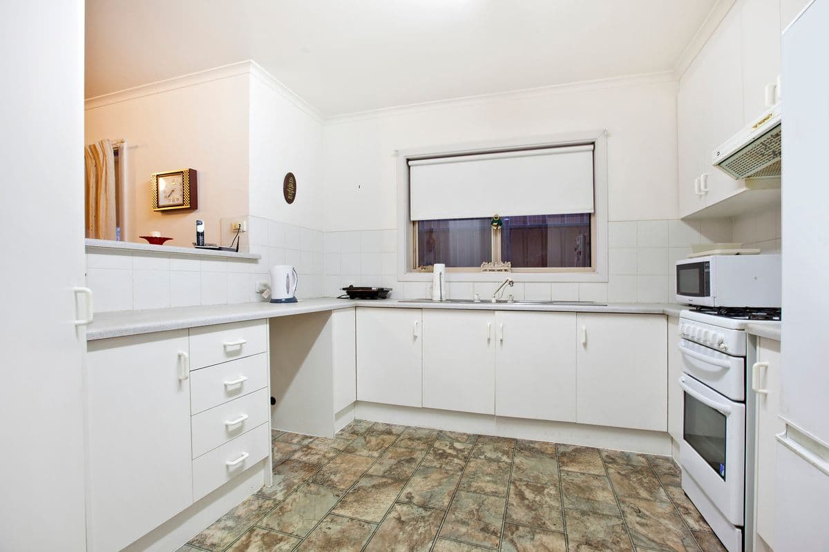 20 McEwin Court, Enfield SA 5085, Enfield - Thumbnail 3