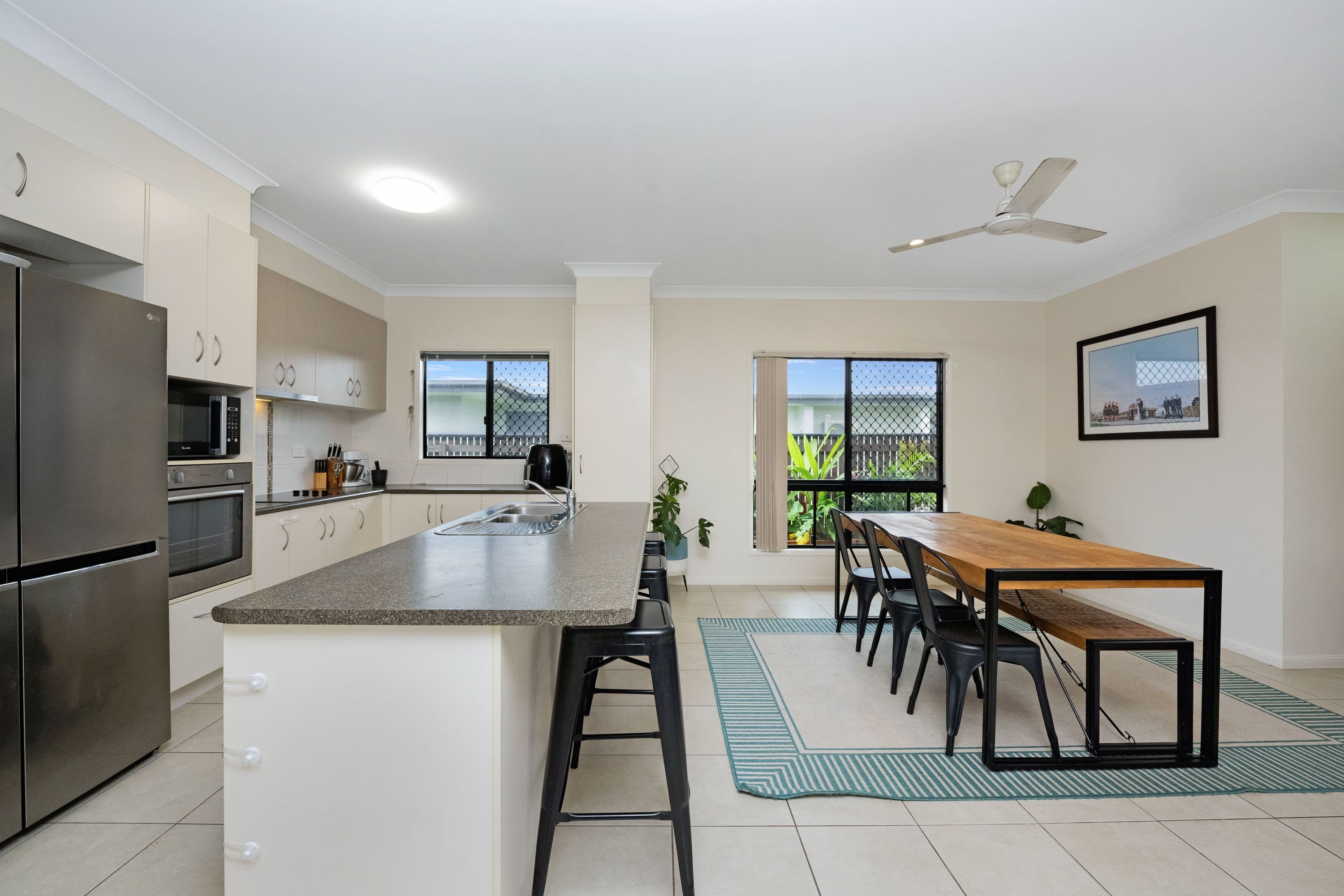 10 Ashmore Crescent, Burdell QLD 4818, Burdell - Thumbnail 4