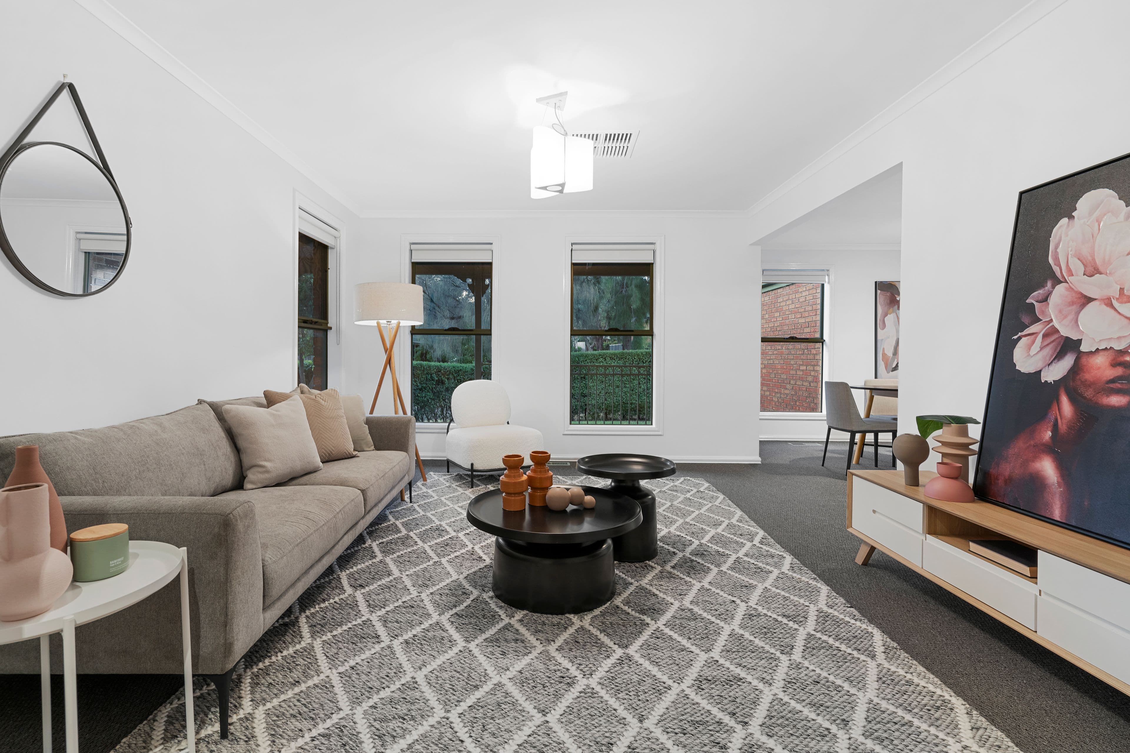 2 Timberglades Drive, Bundoora VIC 3083, Bundoora - Thumbnail 2