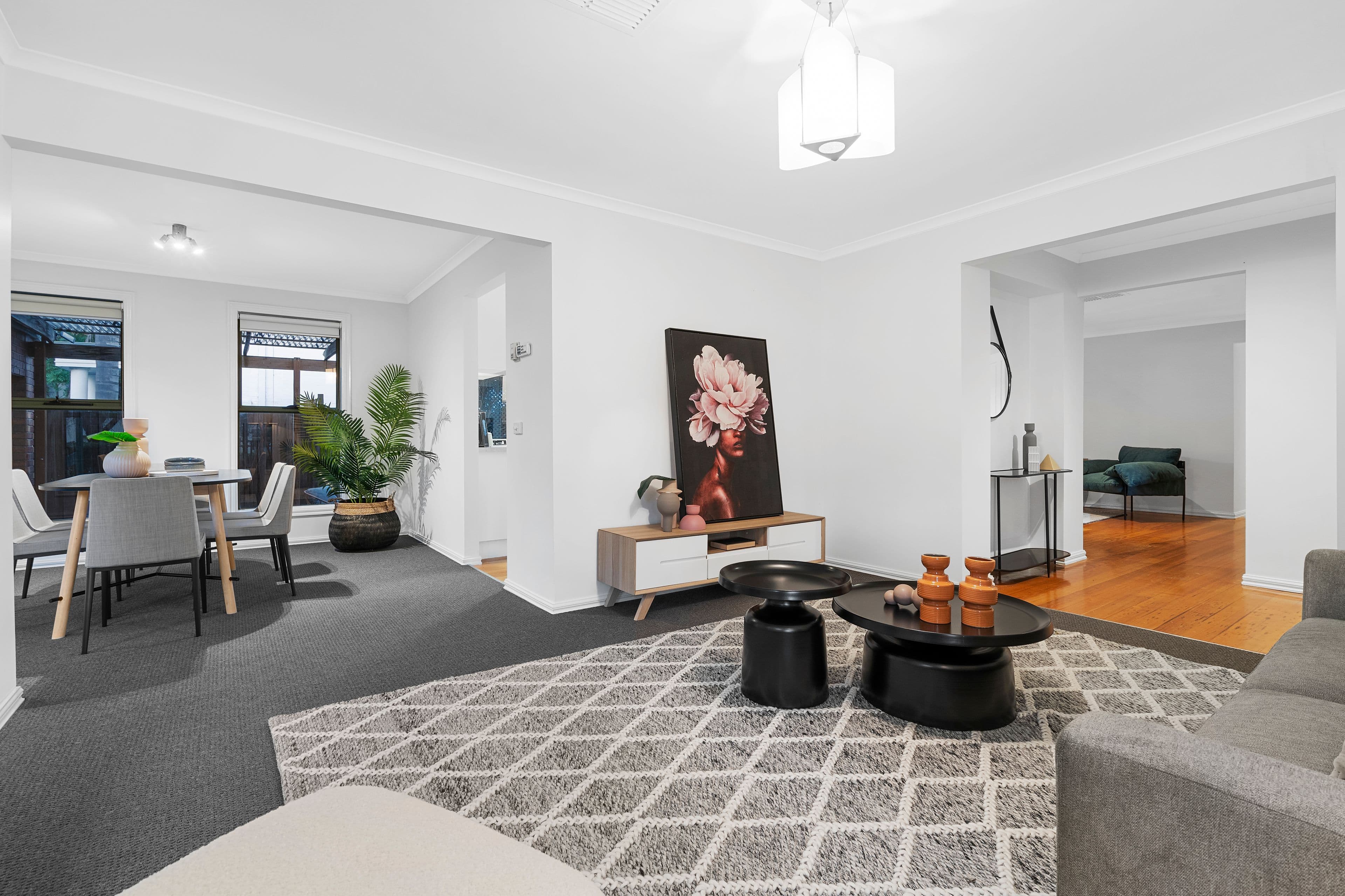 2 Timberglades Drive, Bundoora VIC 3083, Bundoora - Thumbnail 3