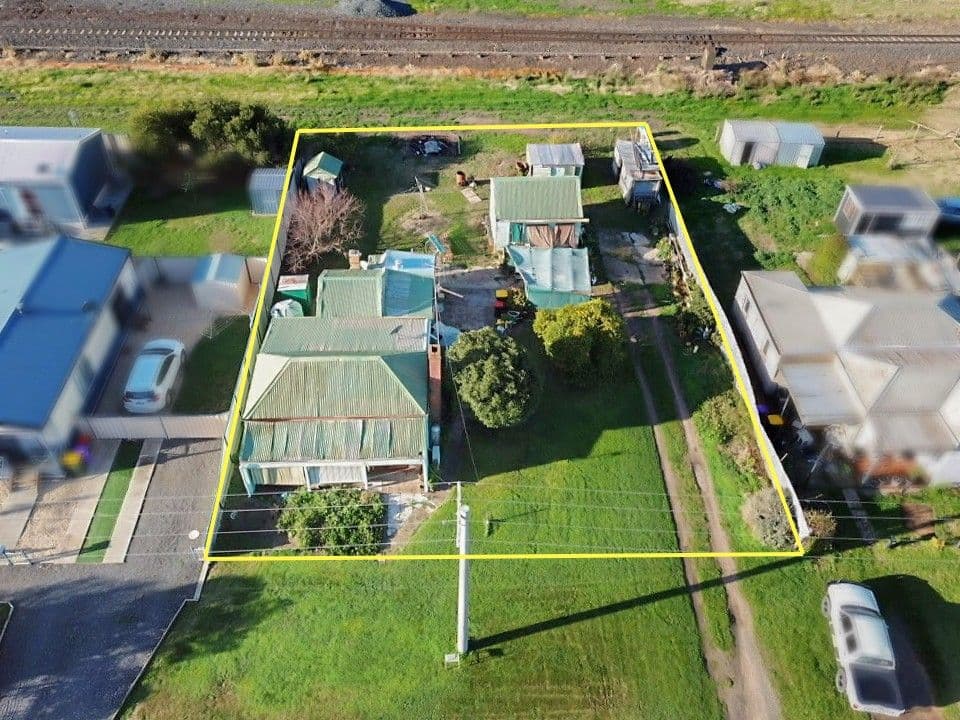 14 Hindmarsh Street, Dimboola VIC 3414, Dimboola - Thumbnail 2