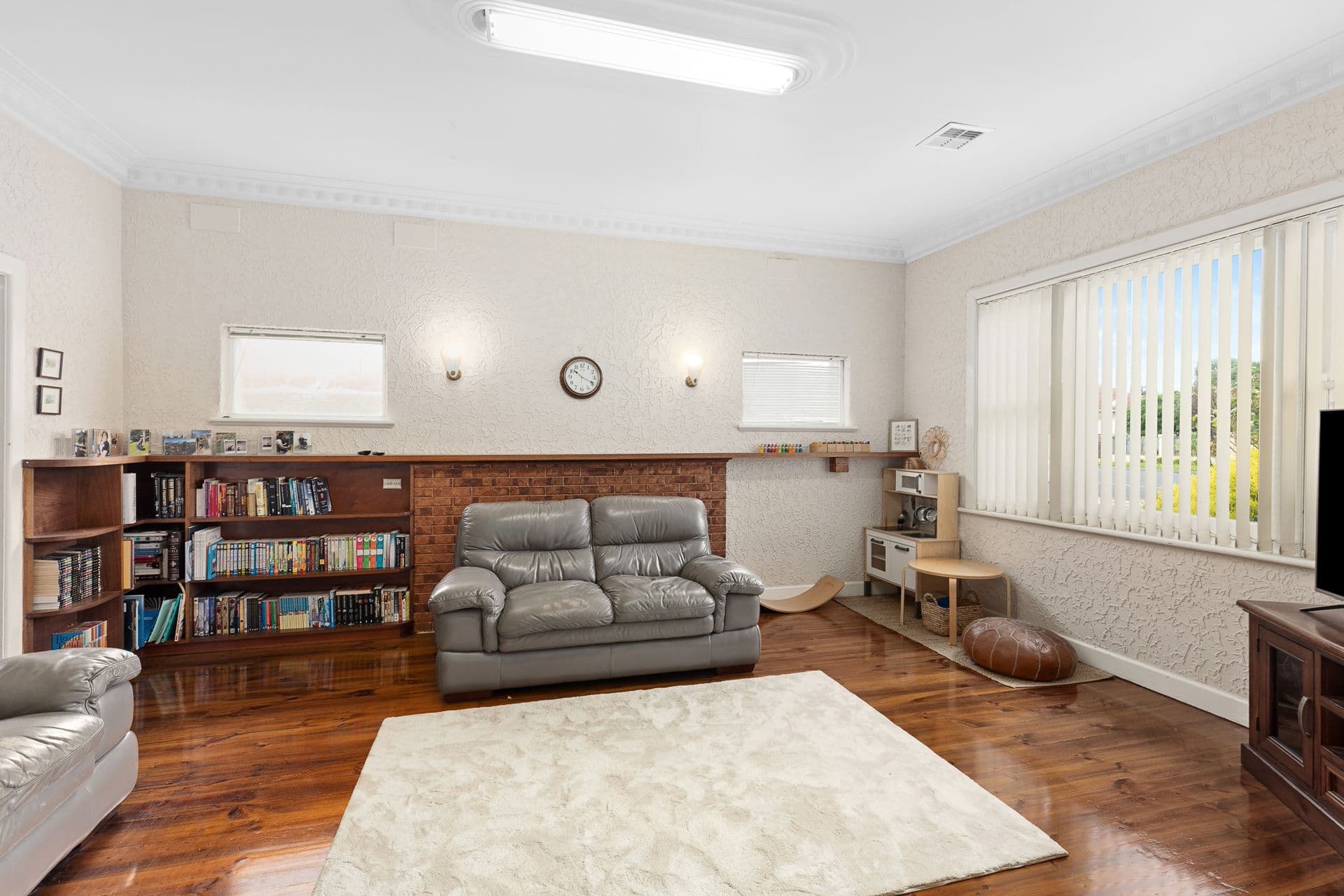 11 Gwendoline Street, Mount Gambier SA 5290, Mount Gambier - Thumbnail 5