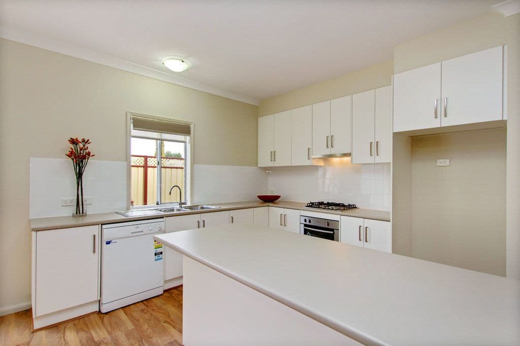 17 Masters Avenue, EVERARD PARK SA 5035, Everard Park - Thumbnail 3