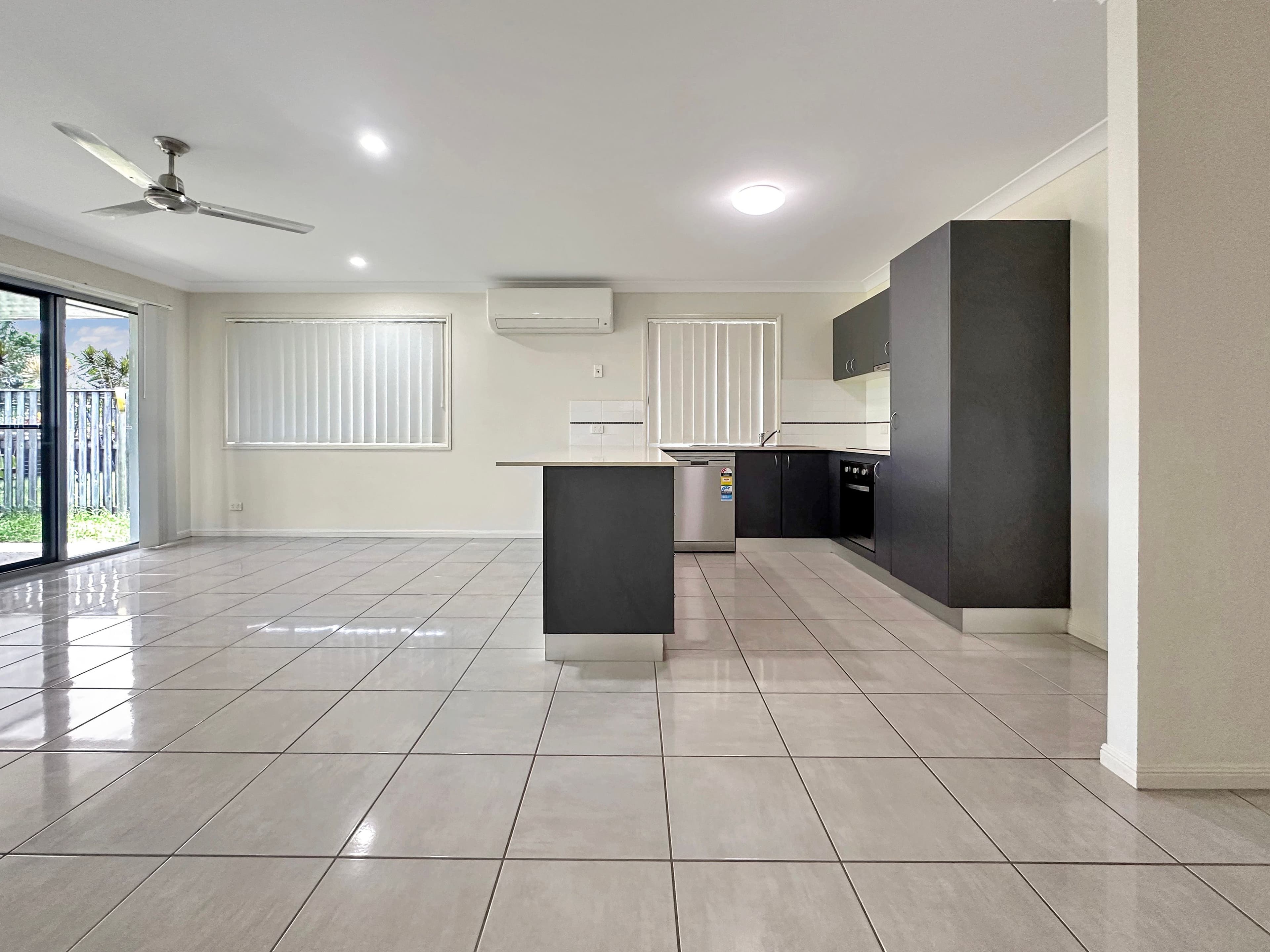 76 Schooner Avenue, Bucasia QLD 4750, Bucasia - Thumbnail 5