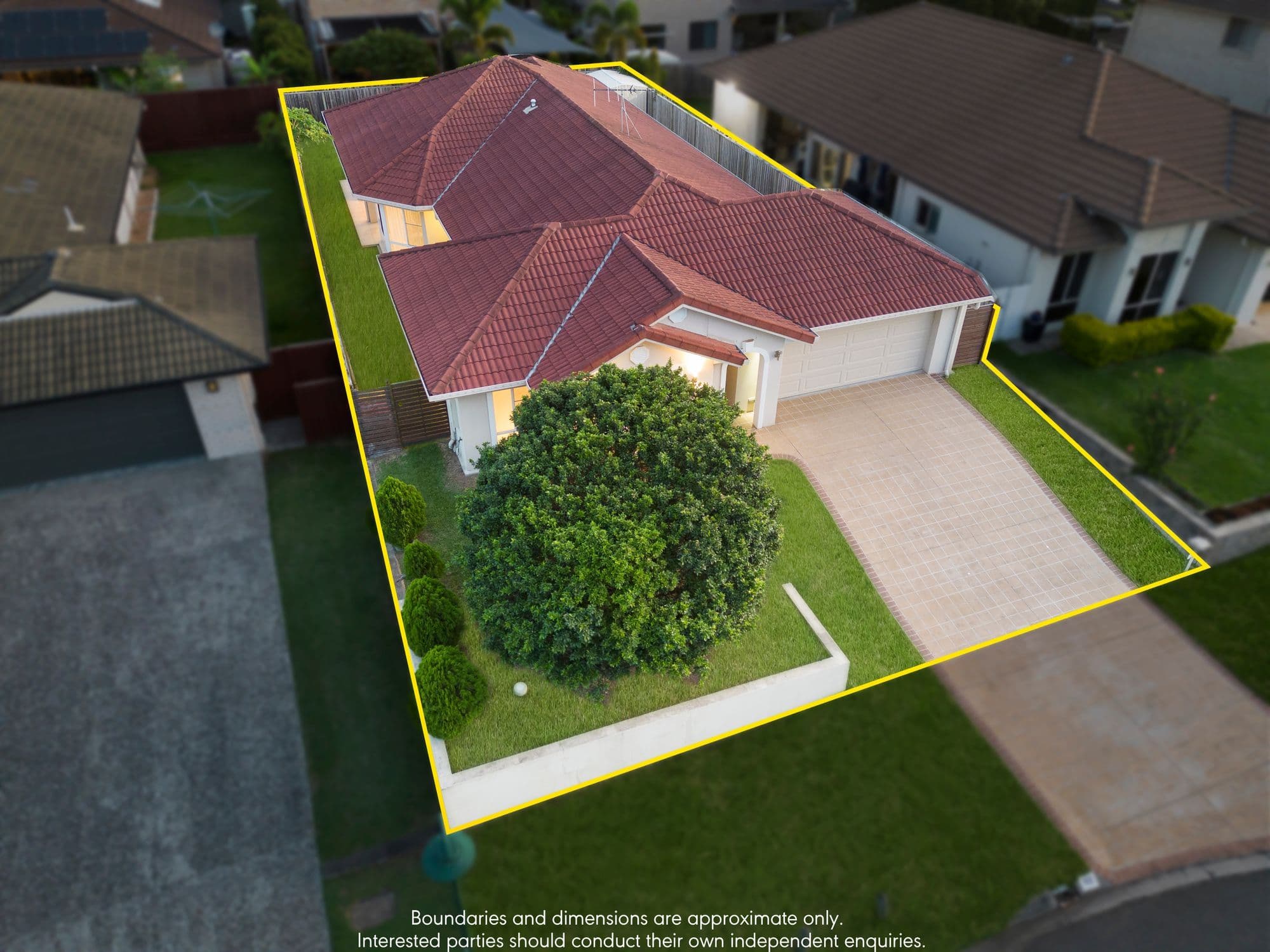 52 Taylor Place, Mackenzie QLD 4156, Mackenzie - Thumbnail 2