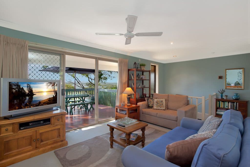 51 Dean Parade, LEMON TREE PASSAGE NSW 2319, Lemon Tree Passage - Thumbnail 4