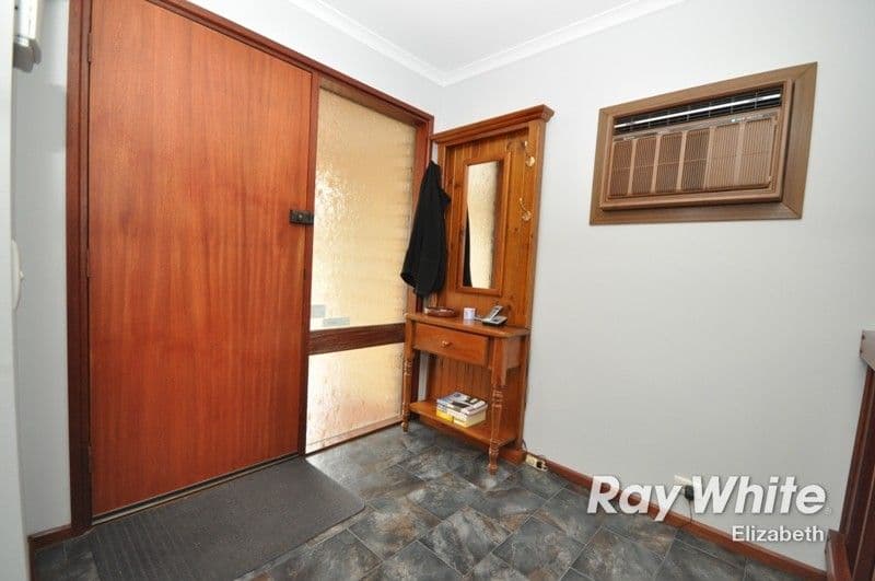 21 Lomalinda Drive, CRAIGMORE SA 5114, Craigmore - Thumbnail 4