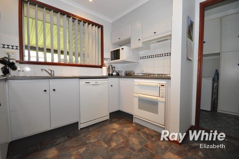 21 Lomalinda Drive, CRAIGMORE SA 5114, Craigmore - Thumbnail 6