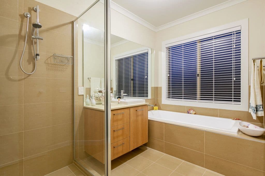 54 Brinkhill Drive, MERNDA VIC 3754, Mernda - Thumbnail 6