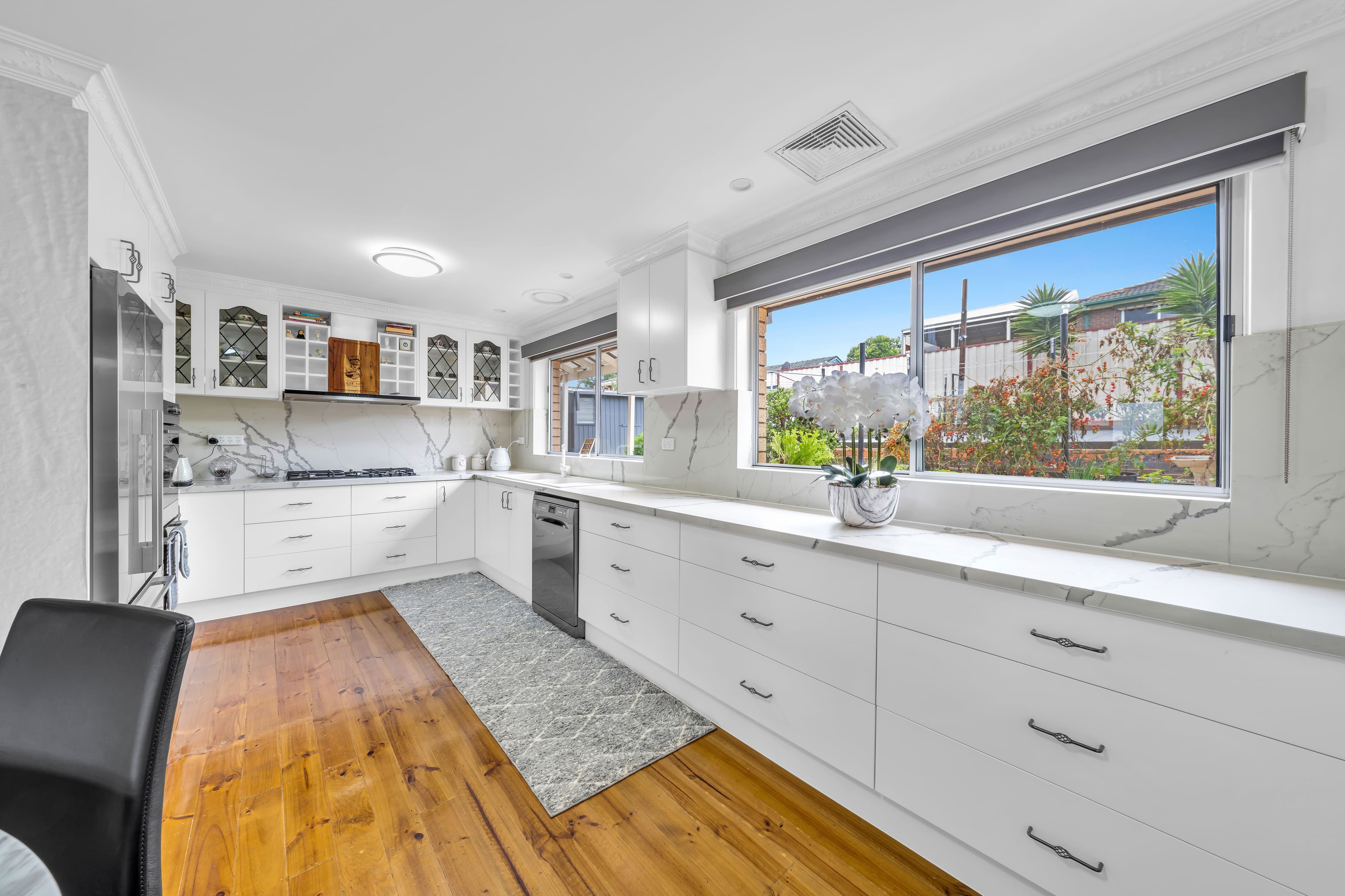 14 Harvey Place, Endeavour Hills VIC 3802, Endeavour Hills - Thumbnail 3