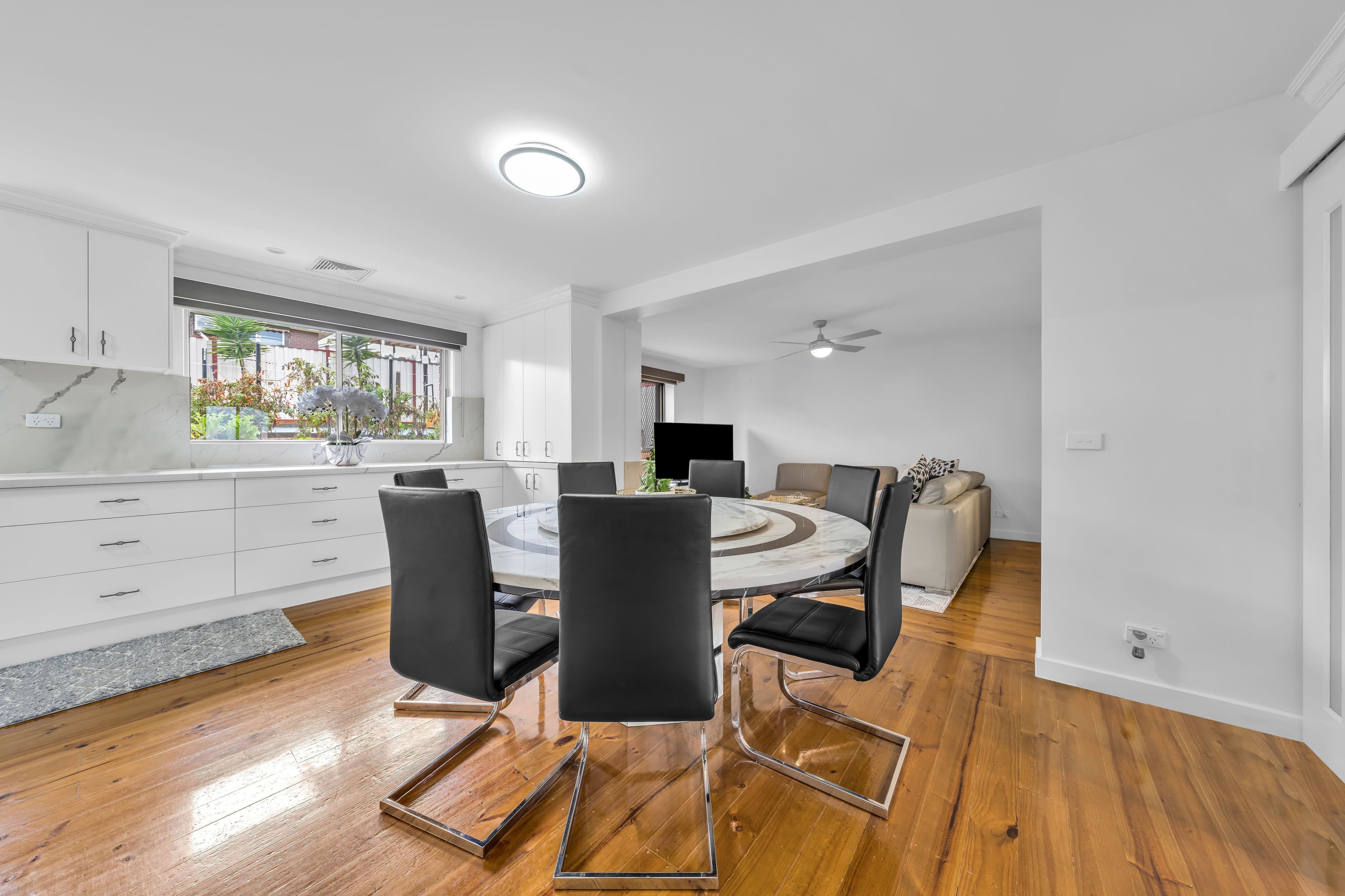 14 Harvey Place, Endeavour Hills VIC 3802, Endeavour Hills - Thumbnail 4