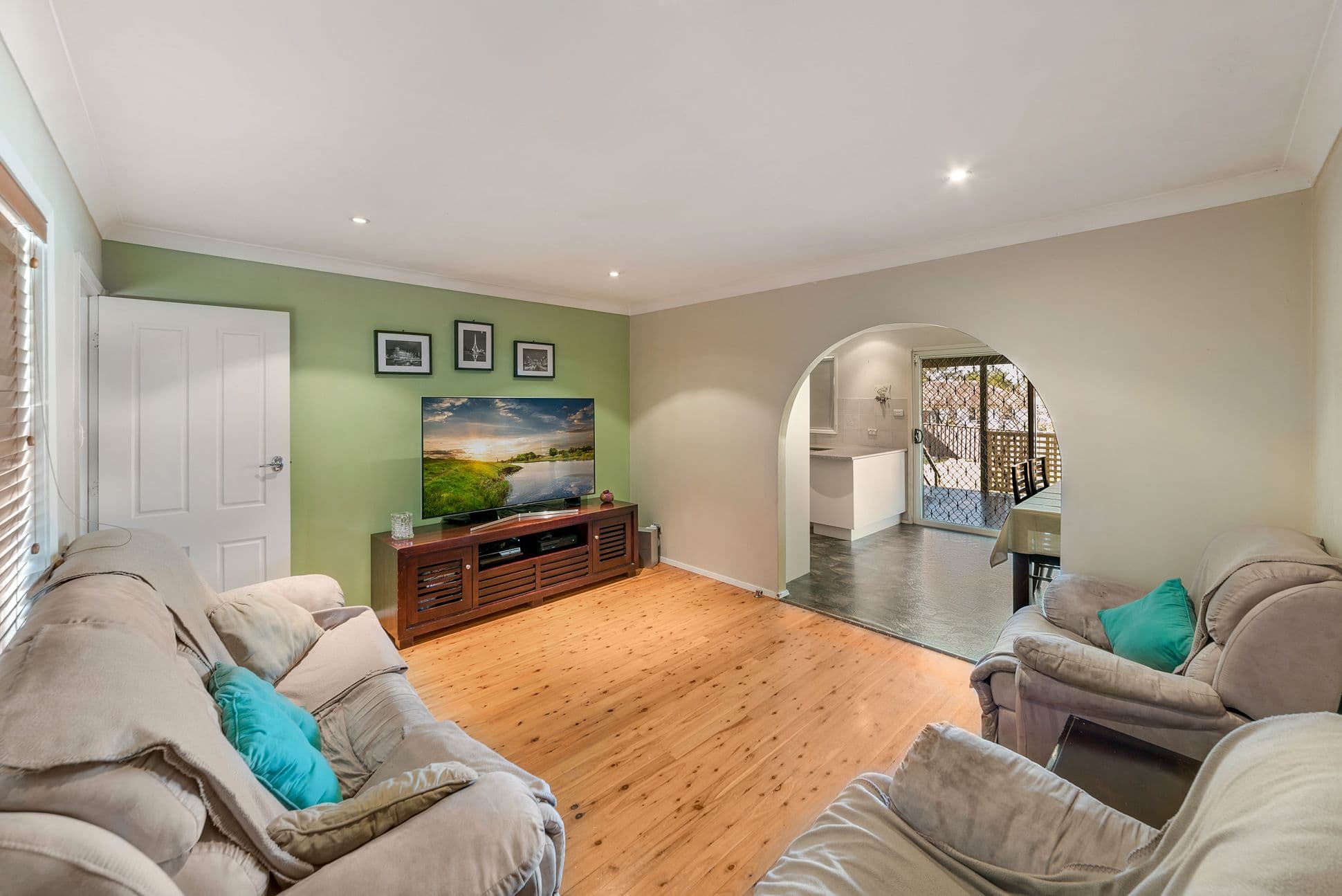 156 Hill Road, Lurnea - Thumbnail 3