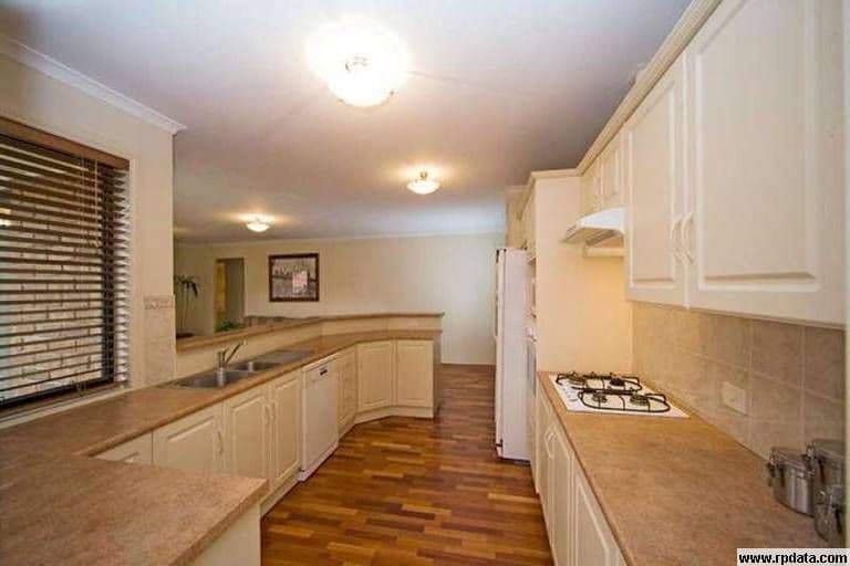 23 Coach House Drive, GULFVIEW HEIGHTS SA 5096, Gulfview Heights - Thumbnail 2