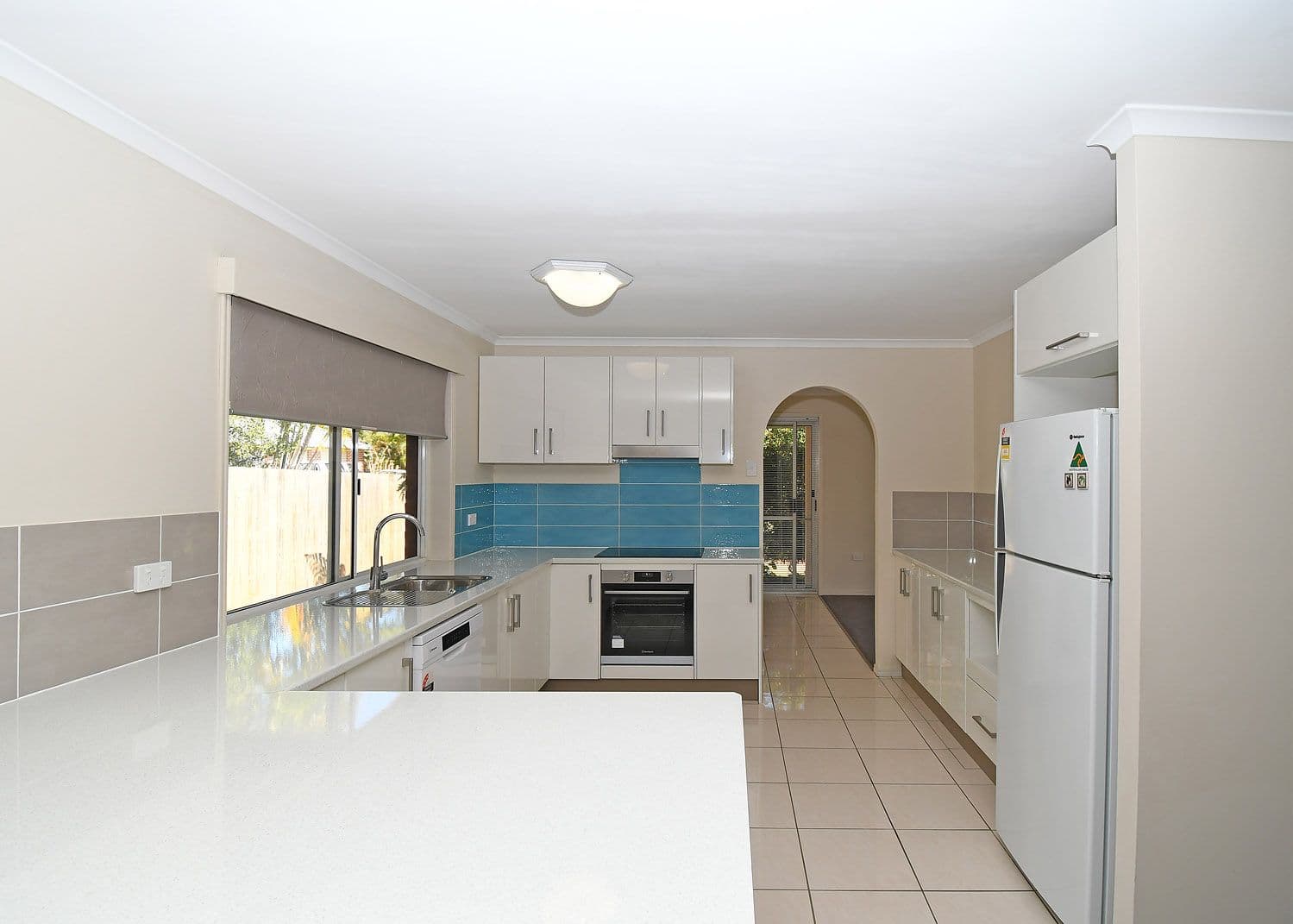 10 Hanover Drive, Urraween QLD 4655, Urraween - Thumbnail 6