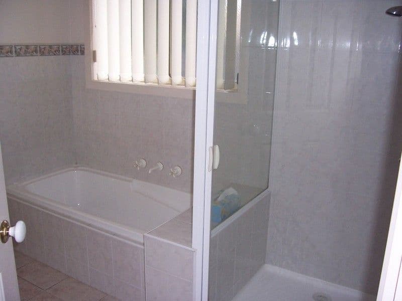 30 Parkwood Way, TRARALGON VIC 3844, Traralgon - Thumbnail 5