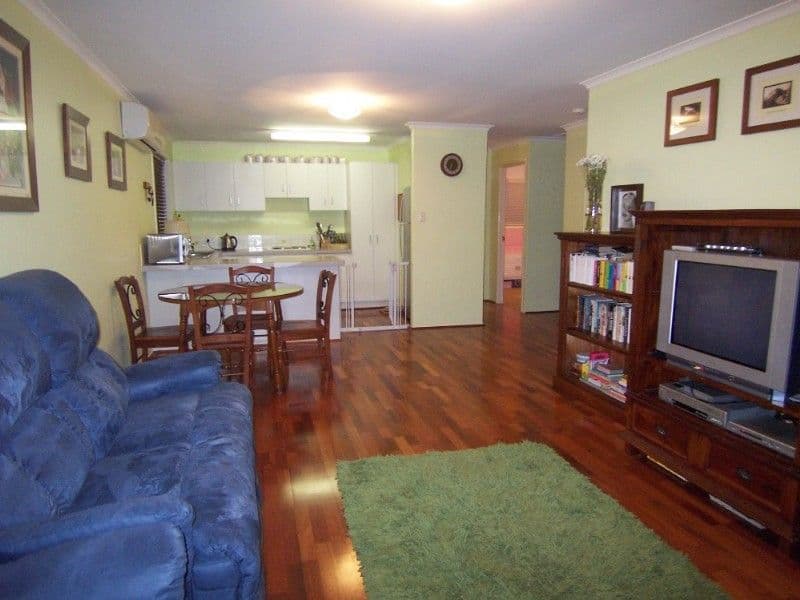 10 Rowe Cls, WISHART QLD 4122, Wishart - Image 1