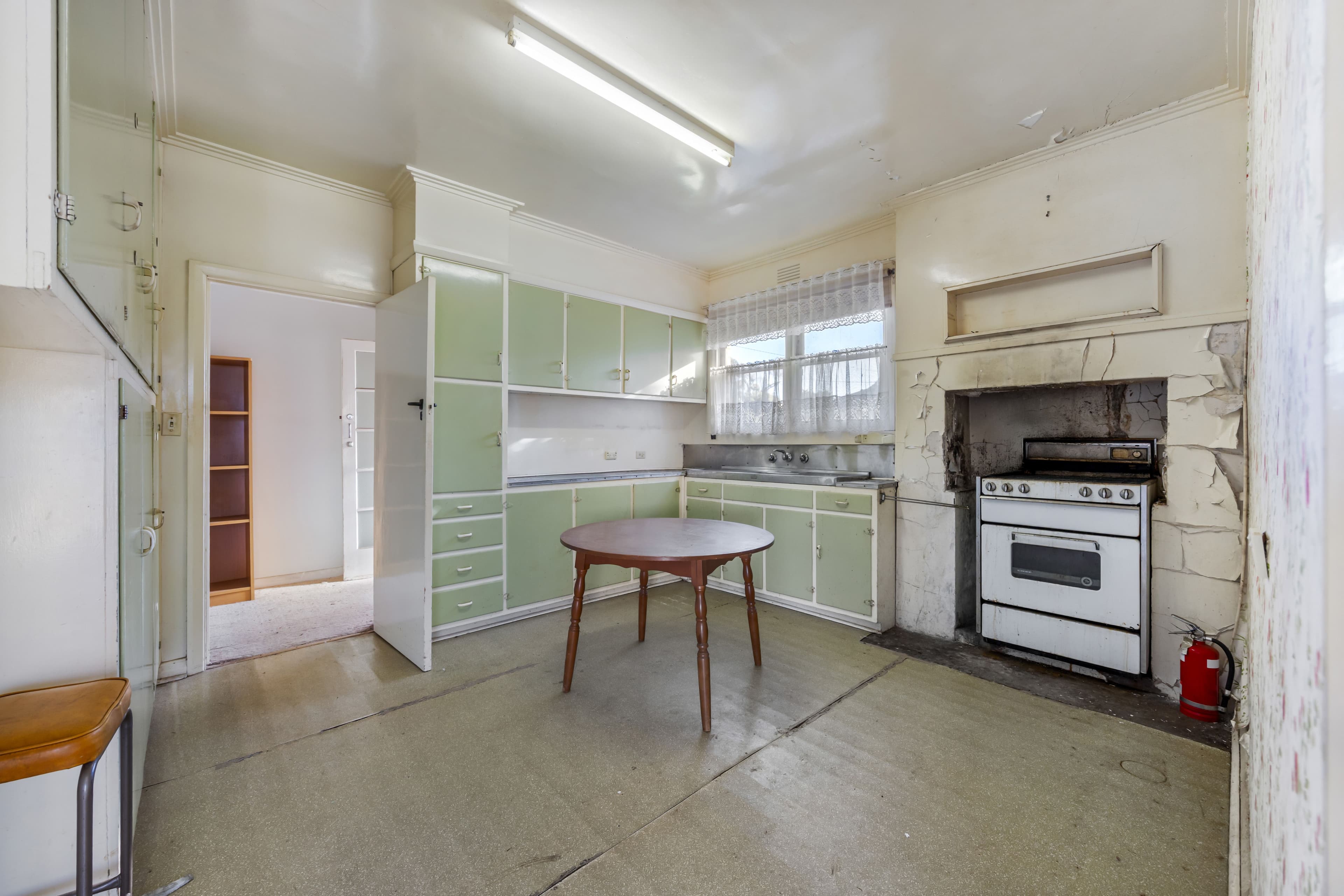 142 Montgomery Street, Lake Bolac VIC 3351, Lake Bolac - Thumbnail 4