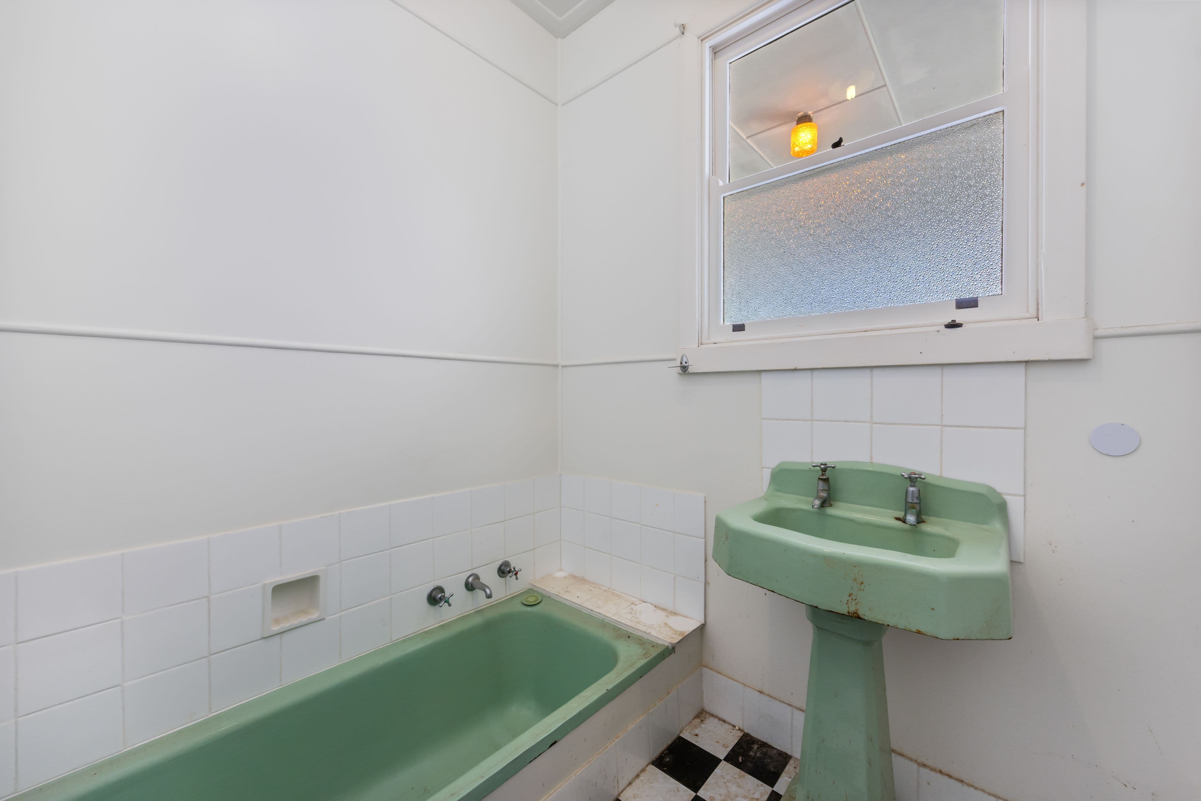 142 Montgomery Street, Lake Bolac VIC 3351, Lake Bolac - Thumbnail 5
