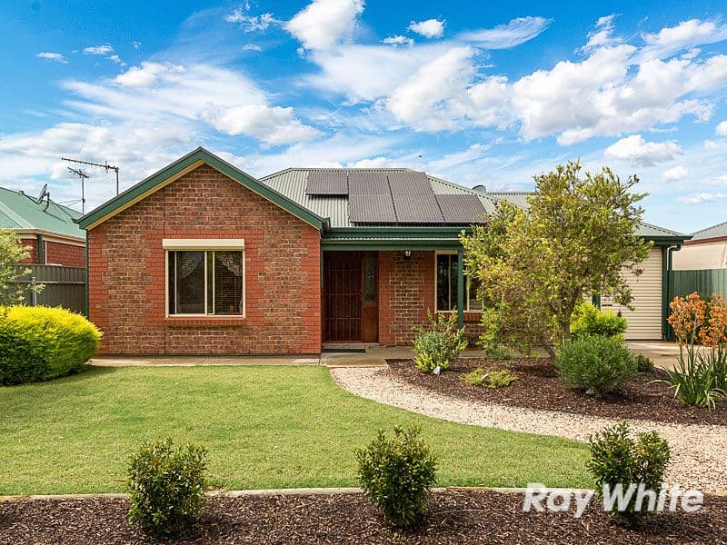 19 Hooper Road, Strathalbyn SA 5255, Strathalbyn - Image 1