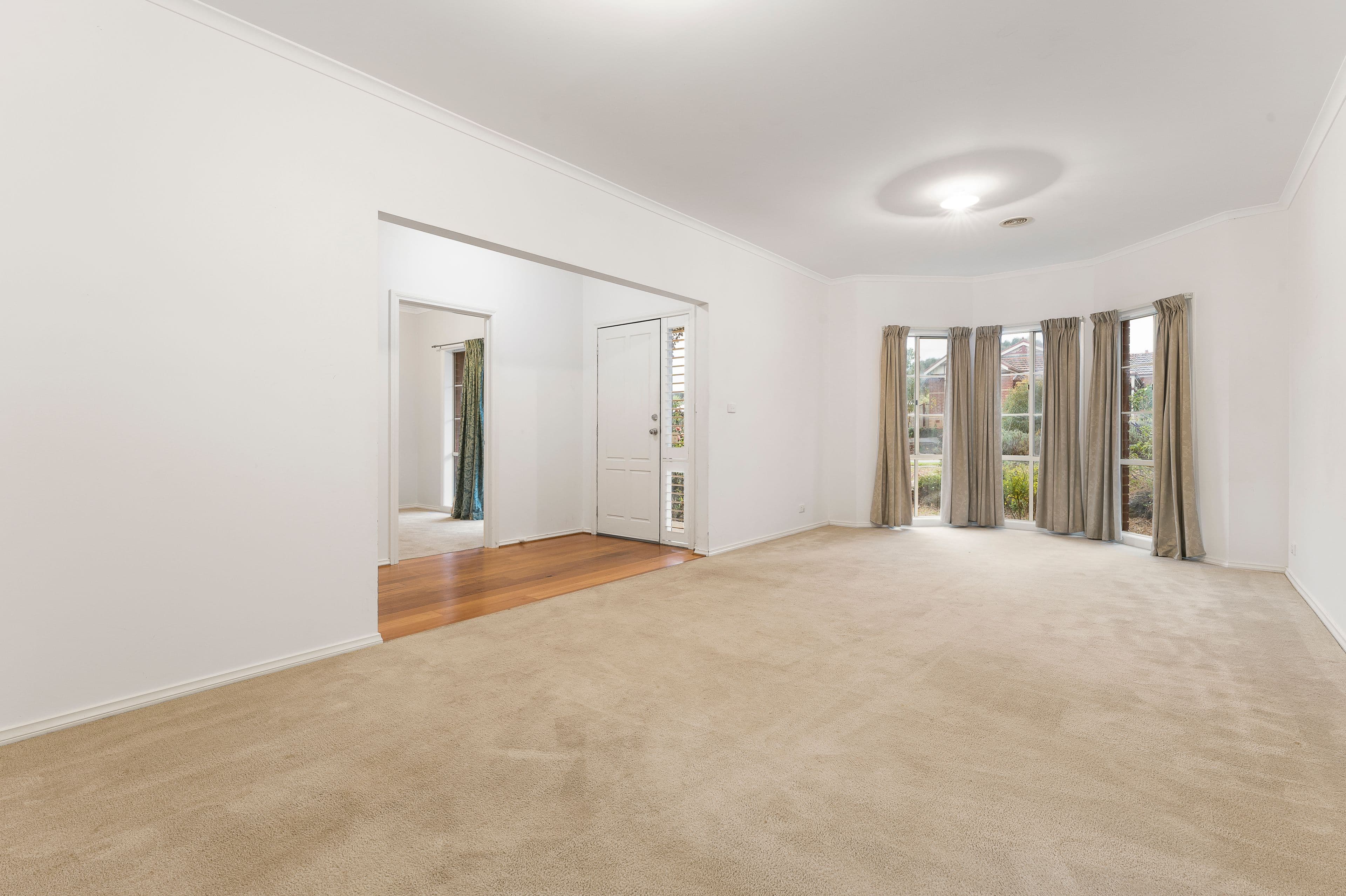 21 Hanna Crescent, Doreen VIC 3754, Doreen - Thumbnail 5