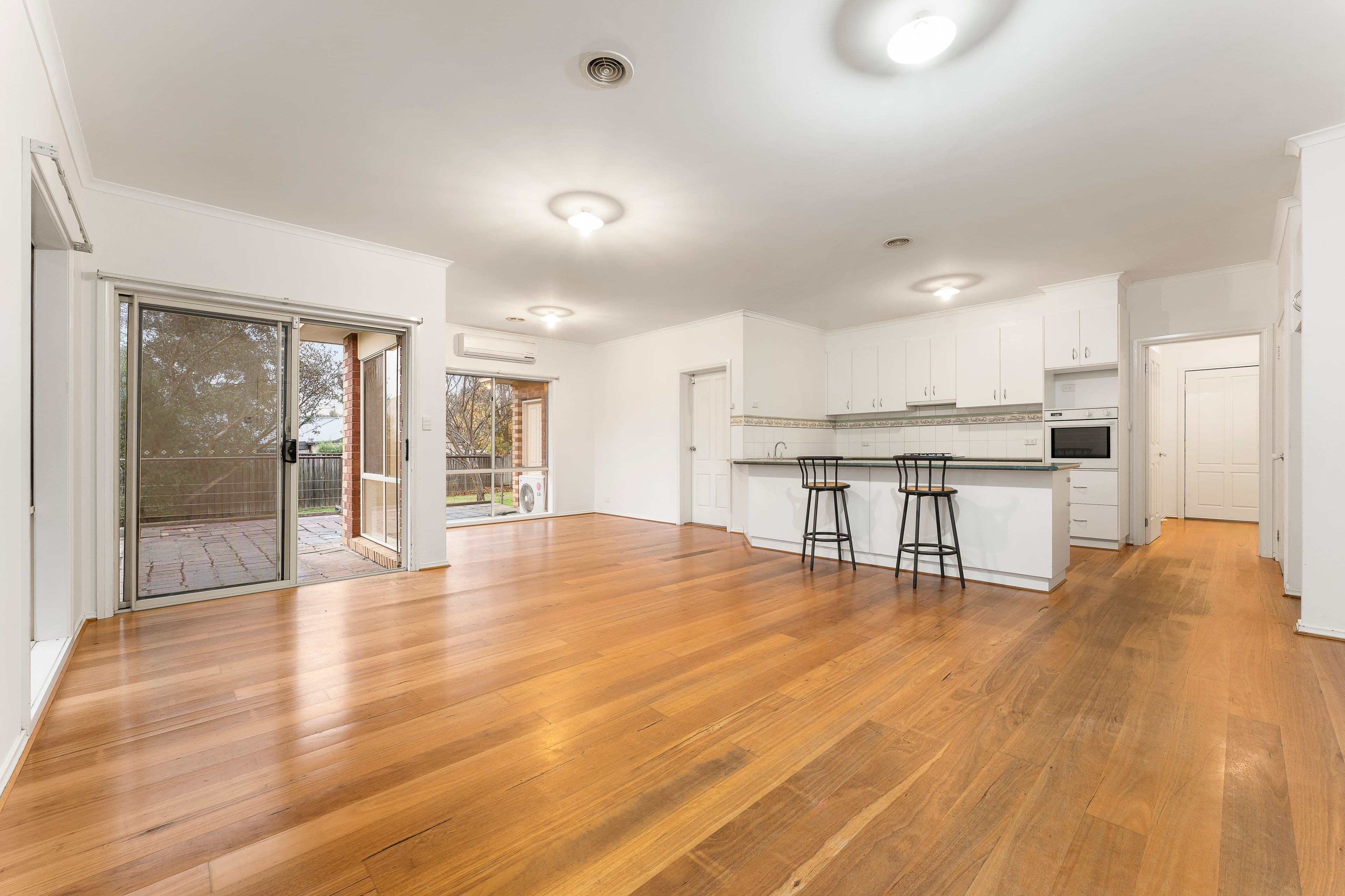 21 Hanna Crescent, Doreen VIC 3754, Doreen - Thumbnail 7