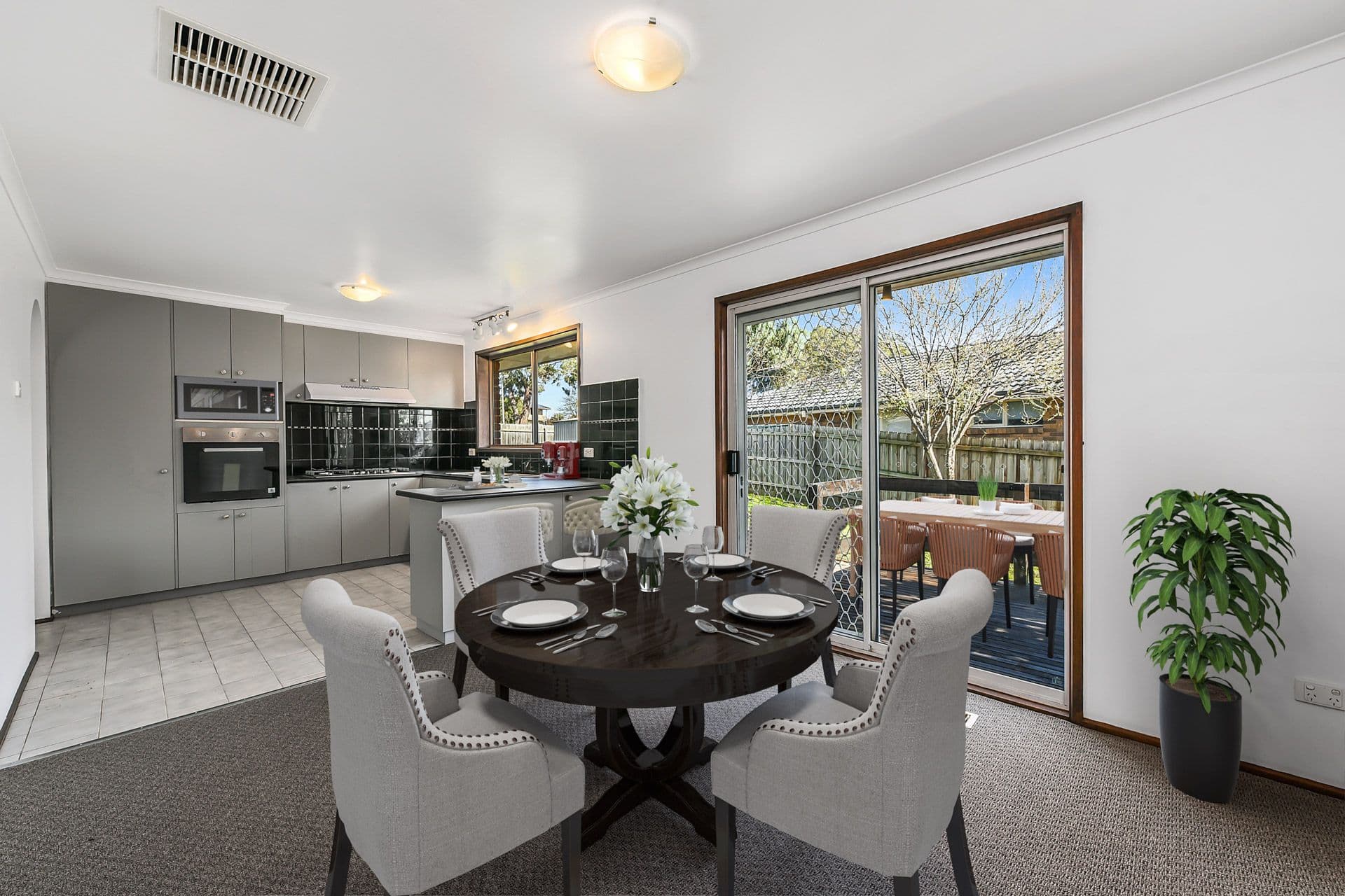 12 Mildura Crescent, Endeavour Hills VIC 3802, Endeavour Hills - Thumbnail 4