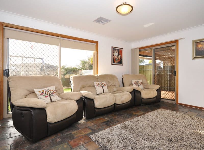 32 St Andrews Way, Morphett Vale SA 5162, Morphett Vale - Thumbnail 5