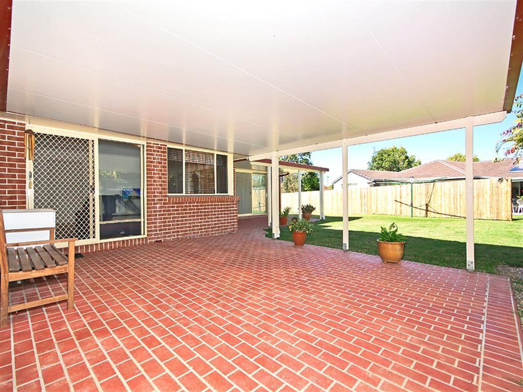 2 Mornington Court, WELLINGTON POINT QLD 4160, Wellington Point - Thumbnail 2