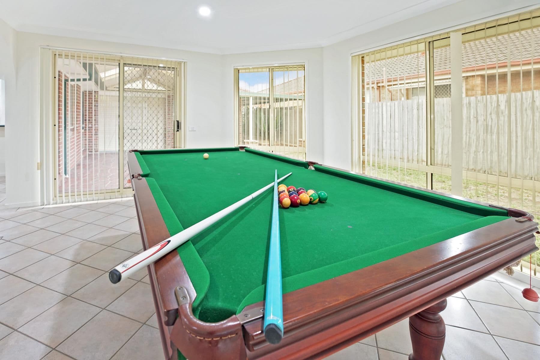 8 Woburn Place, Glenmore Park - Thumbnail 6