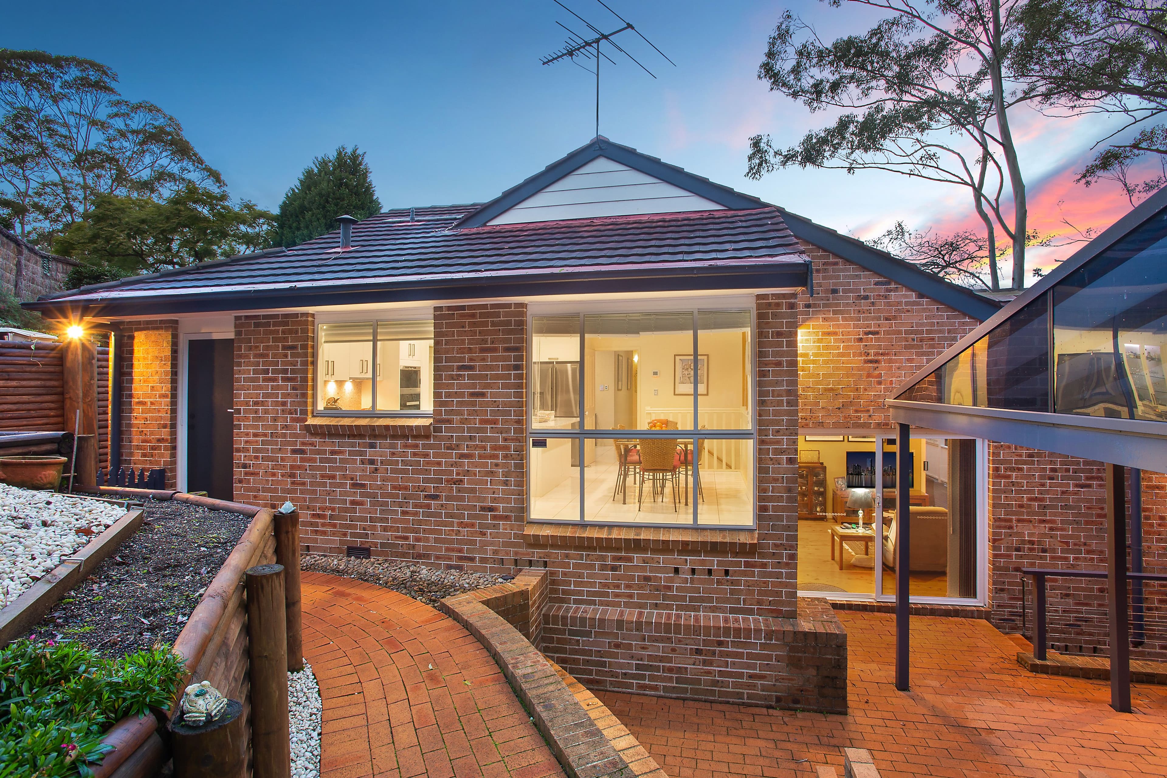 19A Finlay Road, Warrawee NSW 2074, Warrawee - Thumbnail 2