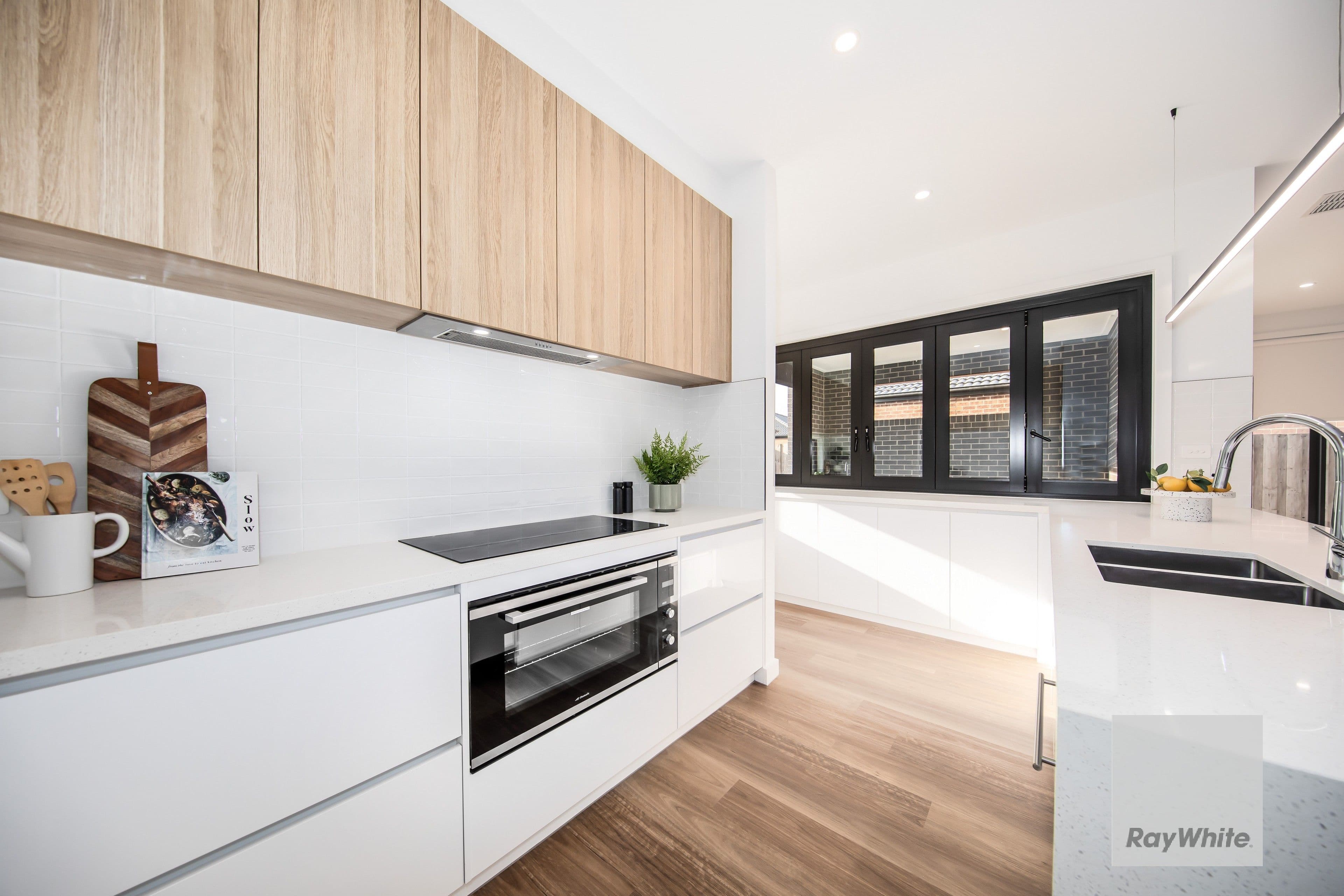 55 Warrigal Drive, AINTREE VIC 3336, Aintree - Thumbnail 3