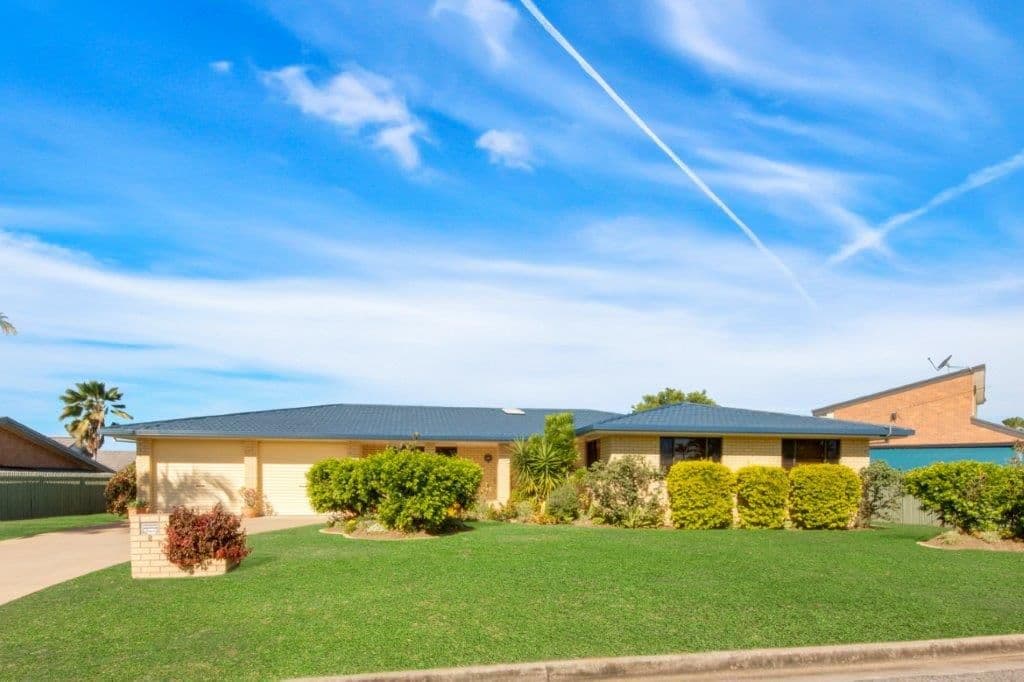 8 McIver Road, Clinton QLD 4680, Clinton - Image 1