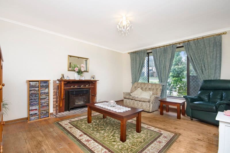 12 Wattle Crescent, TEA TREE GULLY SA 5091, Tea Tree Gully - Thumbnail 2