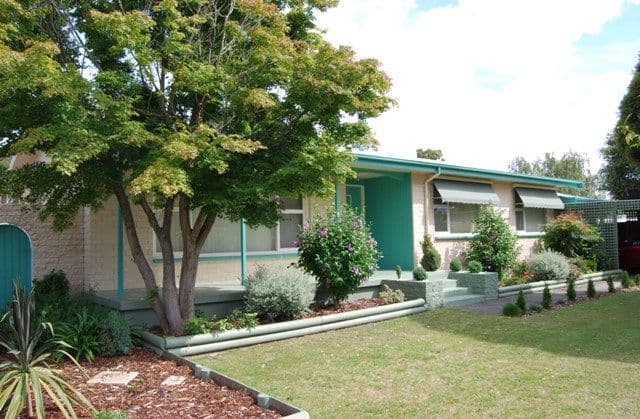 1 Nairana Street, GRAVELLY BEACH TAS 7276, Gravelly Beach - Thumbnail 2