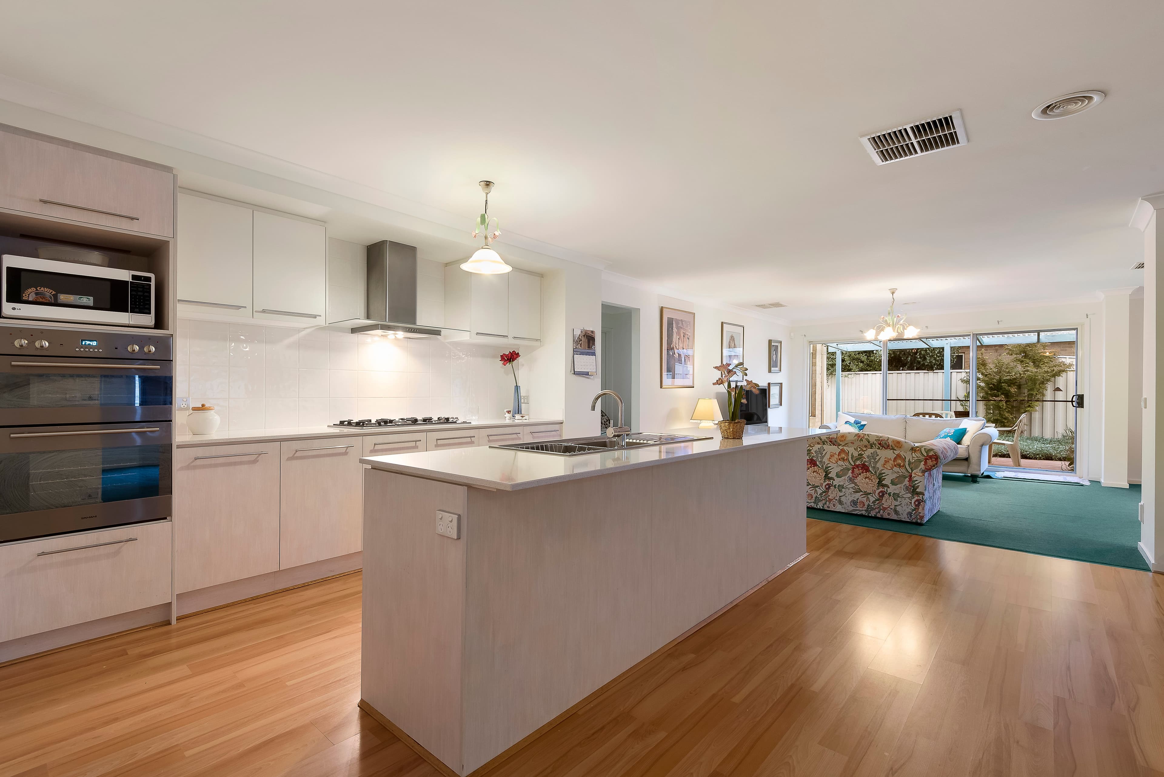 7 Gardiner Road, Clayton VIC 3168, Clayton - Thumbnail 2