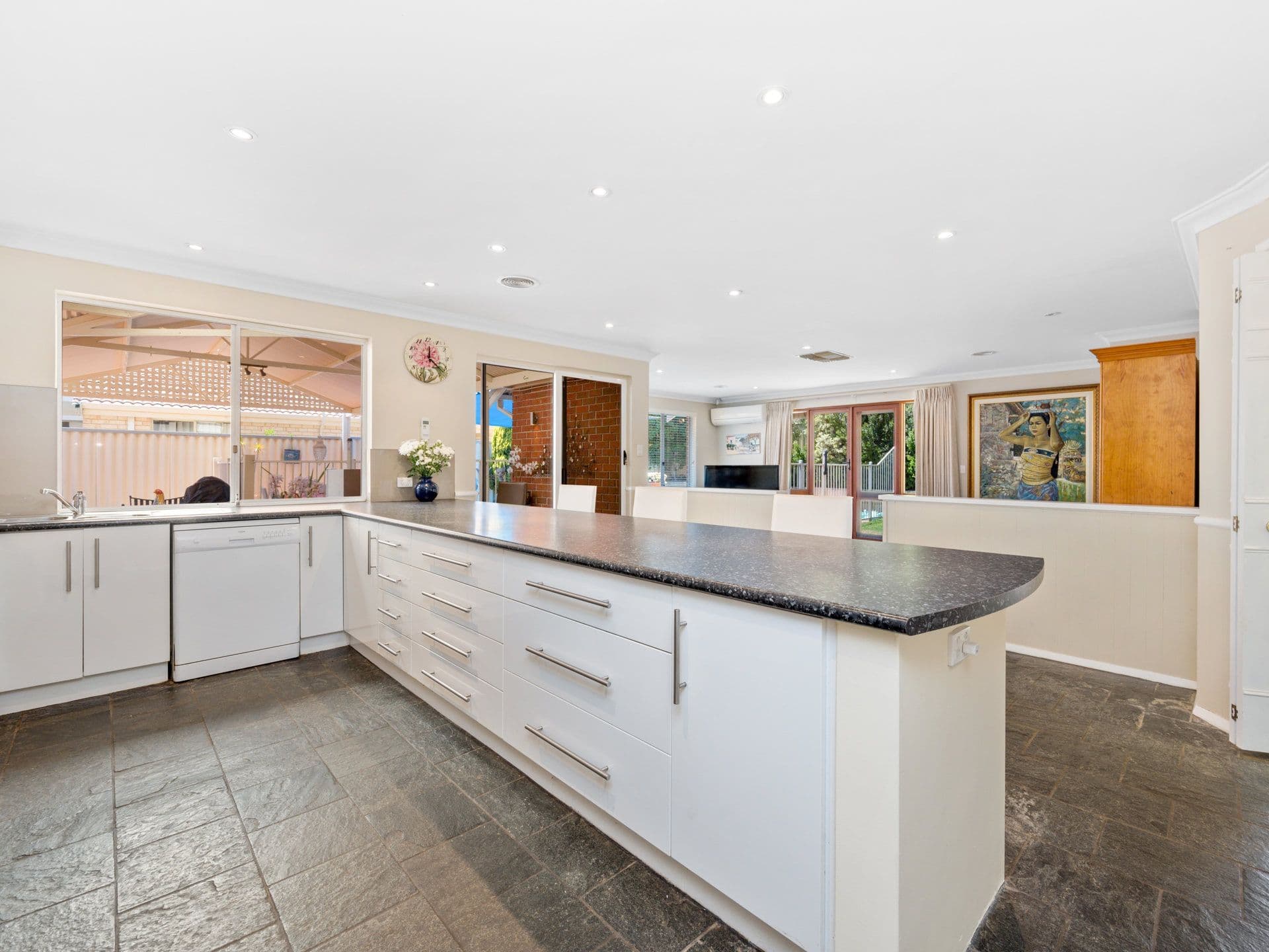 15 Aviemore Loop, Kingsley WA 6026, Kingsley - Thumbnail 6