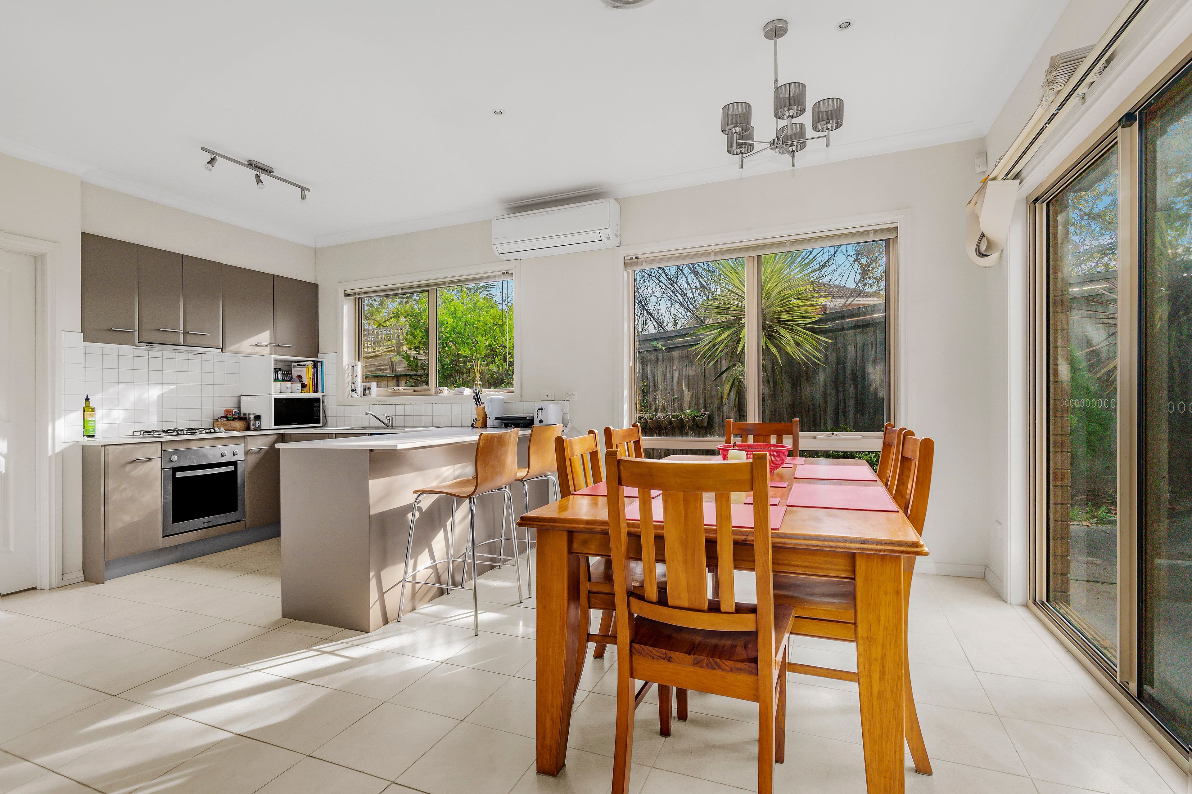 15 Kingsford Street, Bayswater VIC 3153, Bayswater - Thumbnail 3
