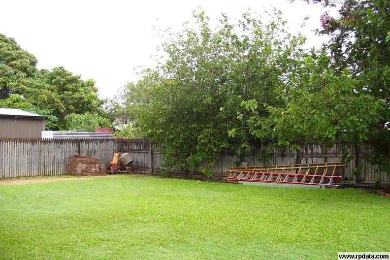 8 Nelia Street, KIRWAN QLD 4817, Kirwan - Thumbnail 5