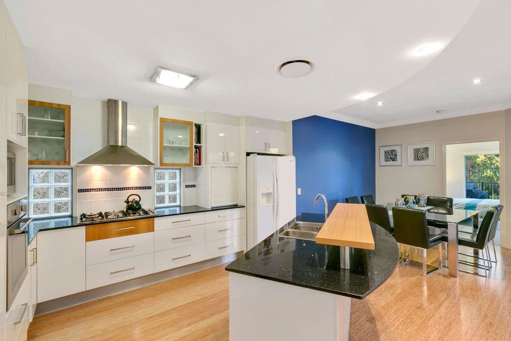 17 Royal Links Drive, Robina QLD 4226, Robina - Thumbnail 3