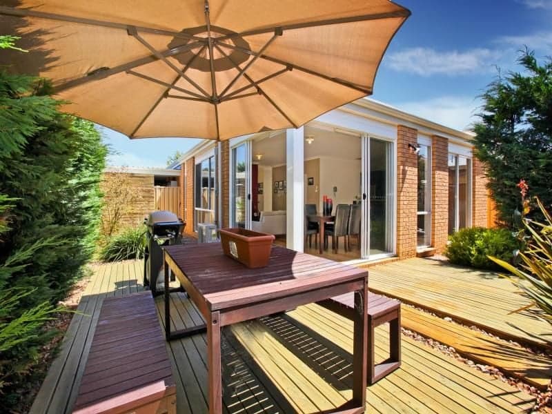 4 Kooyong Way, Caroline Springs - Image 1